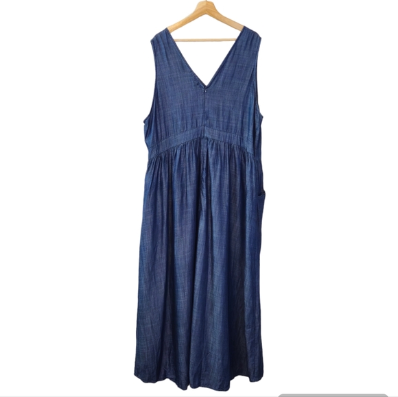 STANDARDS & PRACTICES Nimah Tencel Maxi Womens Plus Blue Chambray Dress - Picture 4 of 8